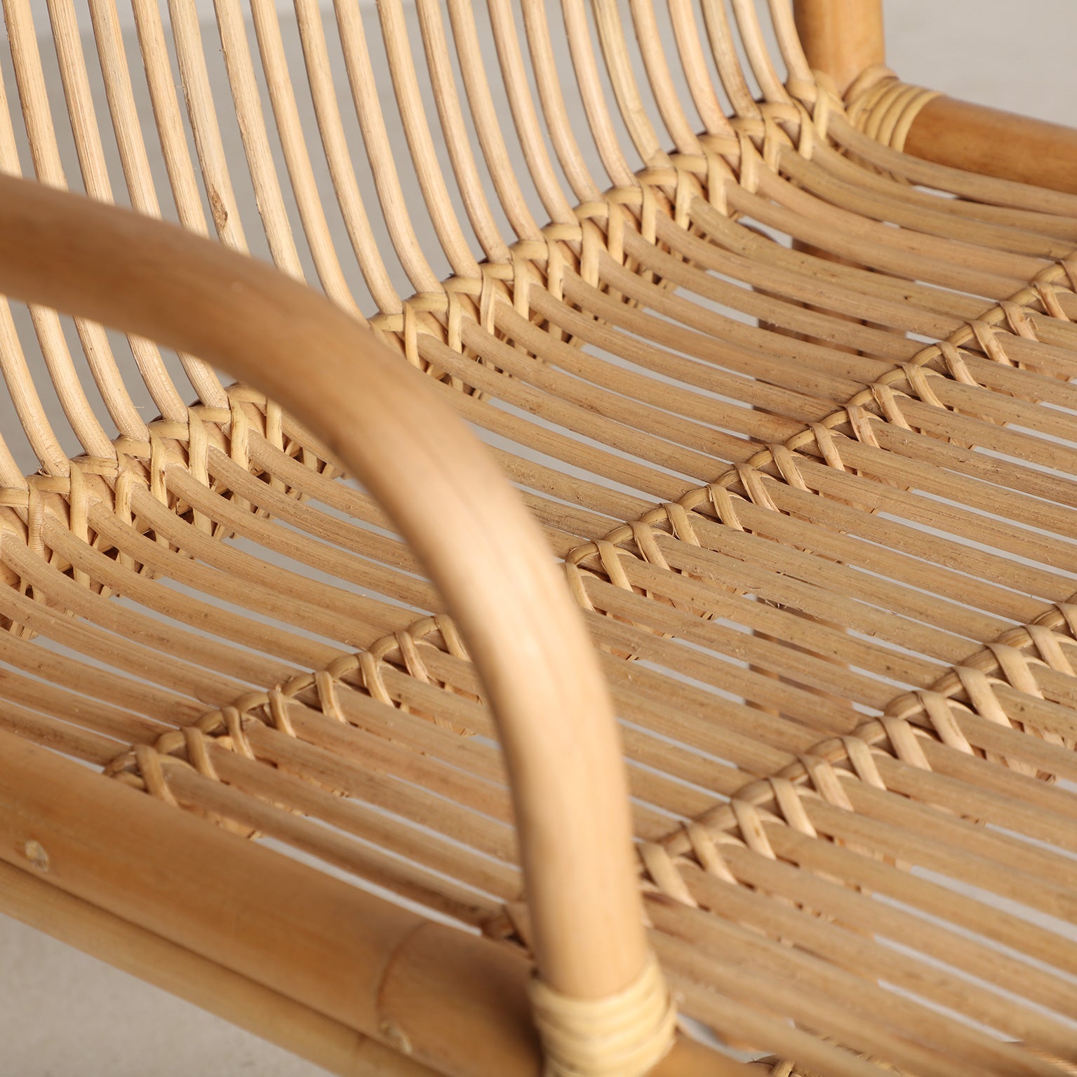 TANDAG ARMCHAIR